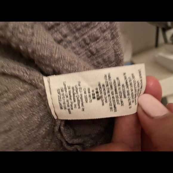 Free People - Picture 5 of 6